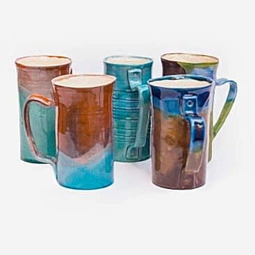 botto art seramik atölye ankara çayyolu kurs çark torna sanat kupa şişe hediyelik dekoratif süs duvar panosu tabak kase kupa kase fırın sır raku çini tasarım özel sanatsal boya ders çamur ümitköy türkiye lüster hobi terapi