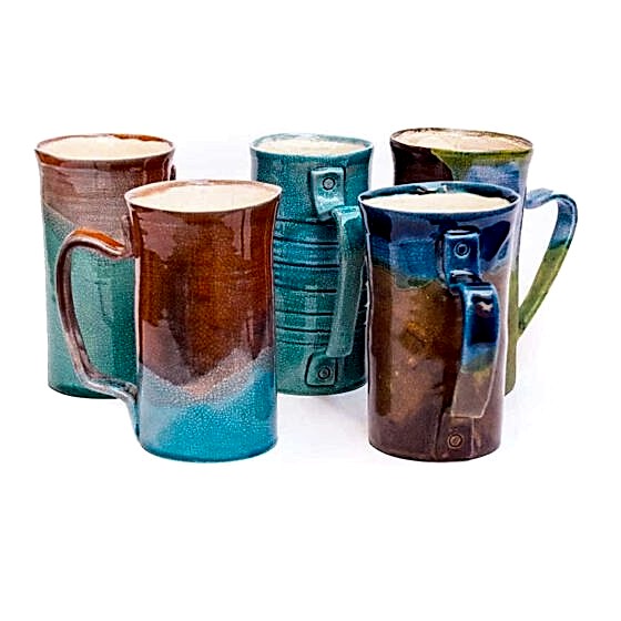 botto art seramik atölye ankara çayyolu kurs çark torna sanat kupa şişe hediyelik dekoratif süs duvar panosu tabak kase kupa kase fırın sır raku çini tasarım özel sanatsal boya ders çamur ümitköy türkiye lüster hobi terapi